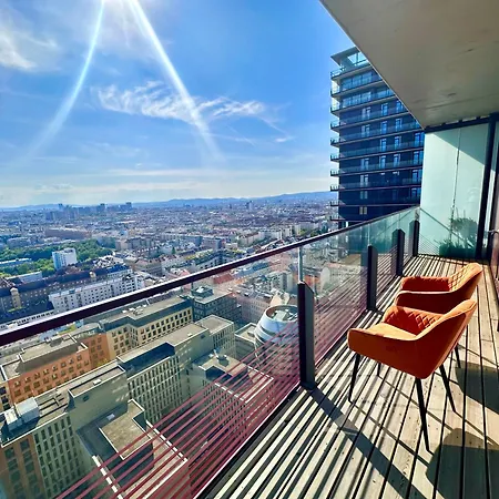 Luxury Penthouse I Rooftop Pool I Self Check-In Vienna Esterno foto