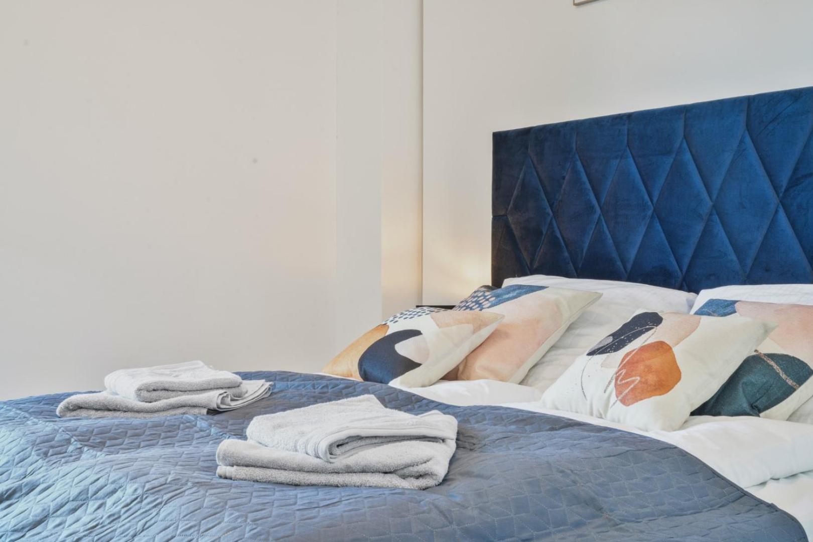 Luxury Penthouse I Rooftop Pool I Self Check-in Appartement