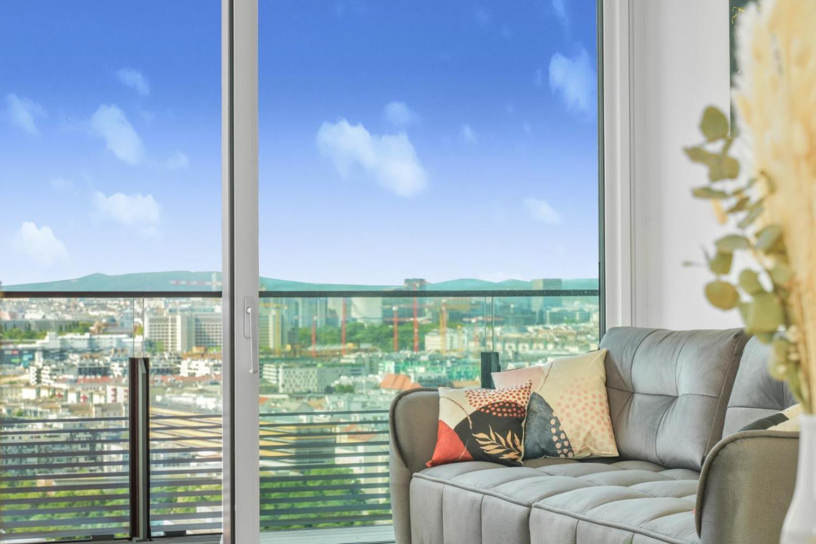 Luxury Penthouse I Rooftop Pool I Self Check-in Appartement