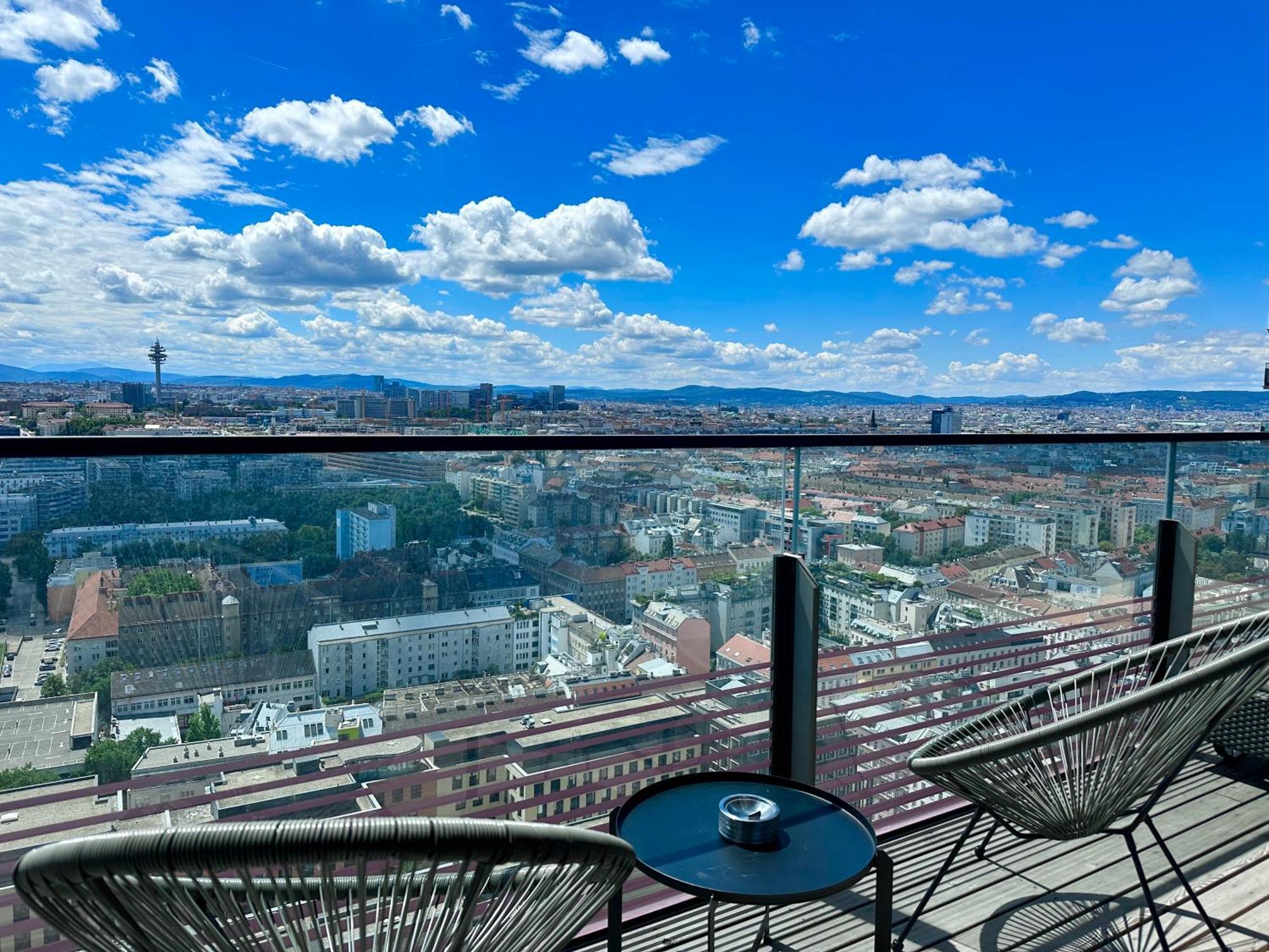 Appartement Luxury Penthouse I Rooftop Pool I Self Check-in Wenen